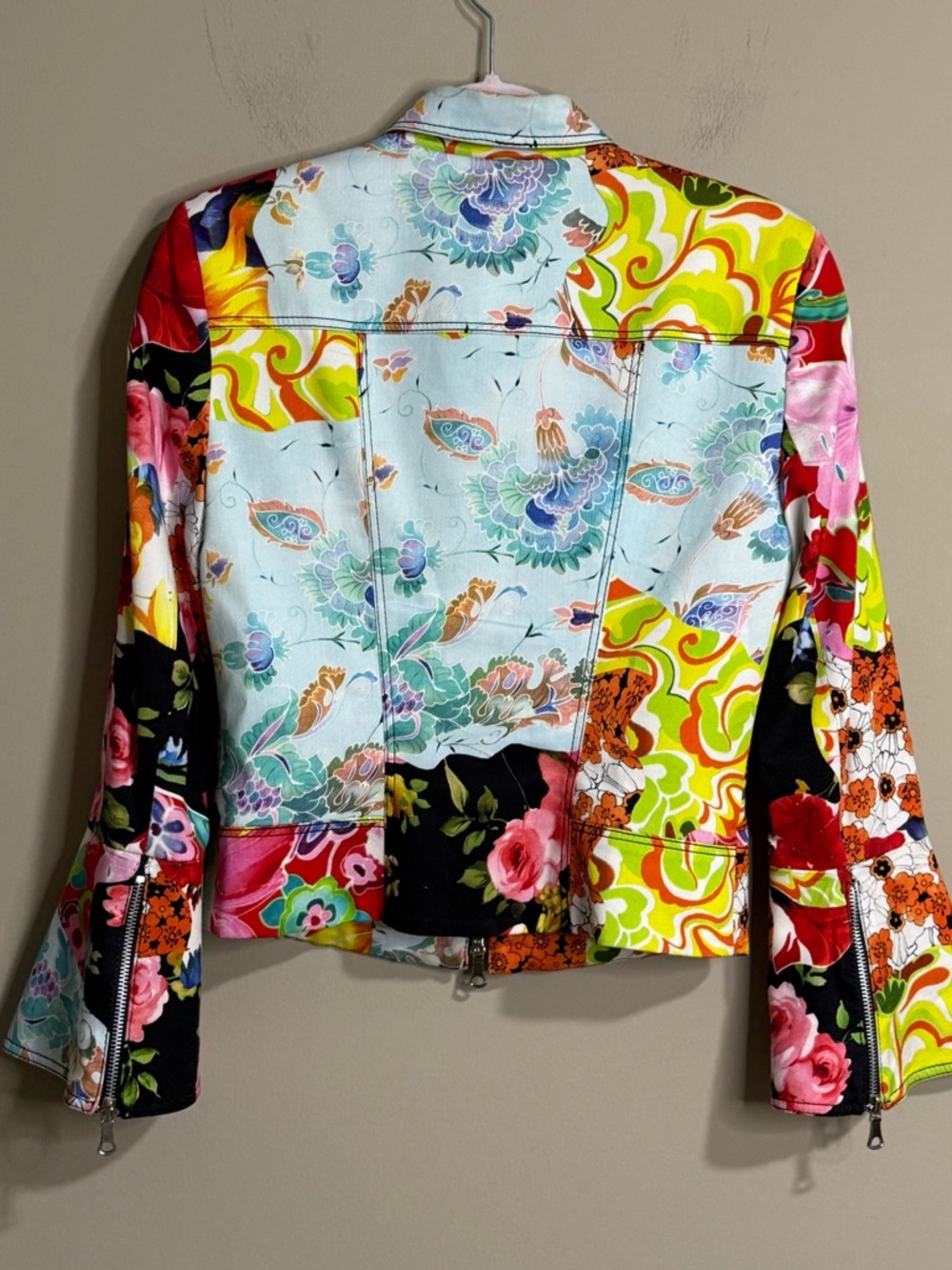 Alberto Makali Floral Patchwork Zip Jacket in Pink, Yellow, Blue & Black - Picture 6 of 8